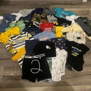 Bundle of boys preemie to 3 month clothing🩵